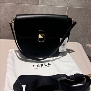 NWT Furla Circe II black